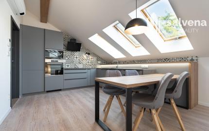 NA PRENÁJOM Dizajnový 2-izbový byt s terasou v centre Košíc