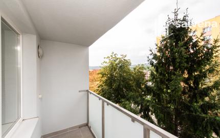 PRENAJATÉ Zariadený 3-izbový byt s loggiou – , Sídlisko II