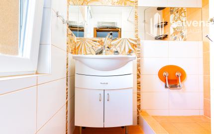 PRENAJATÉ Zariadený 2-izbový byt s lodžiou – Sídlisko II