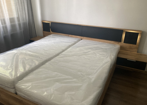 Zrekonštruovaný 2-izbový byt na prenájom v tichej lokalite