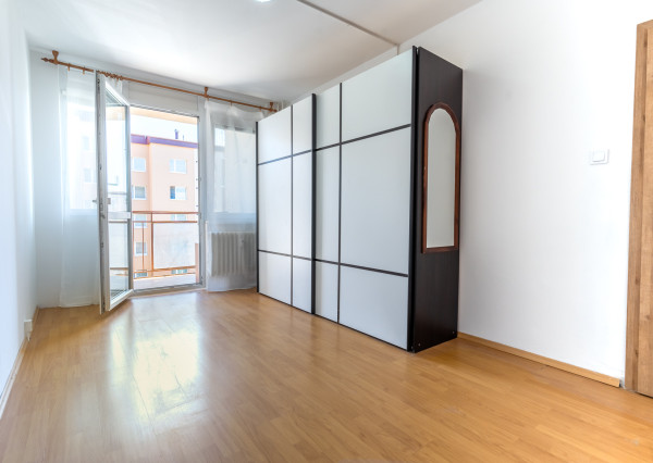 PRENAJATÉ Zariadený 3-izbový byt s loggiou – Sabinov