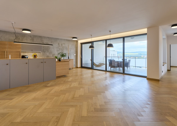 Luxusný byt 114 m² elegancie + terasa 22,5 m² s panorámou