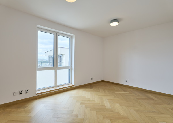 Luxusný byt 114 m² elegancie + terasa 22,5 m² s panorámou