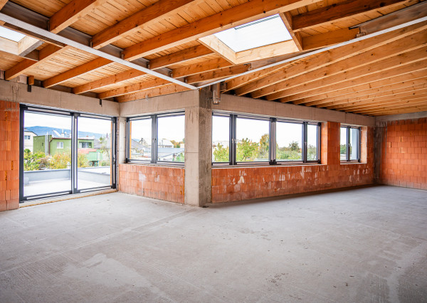 Reprezentatívny komerčný objekt pre firmu či ambulanciu