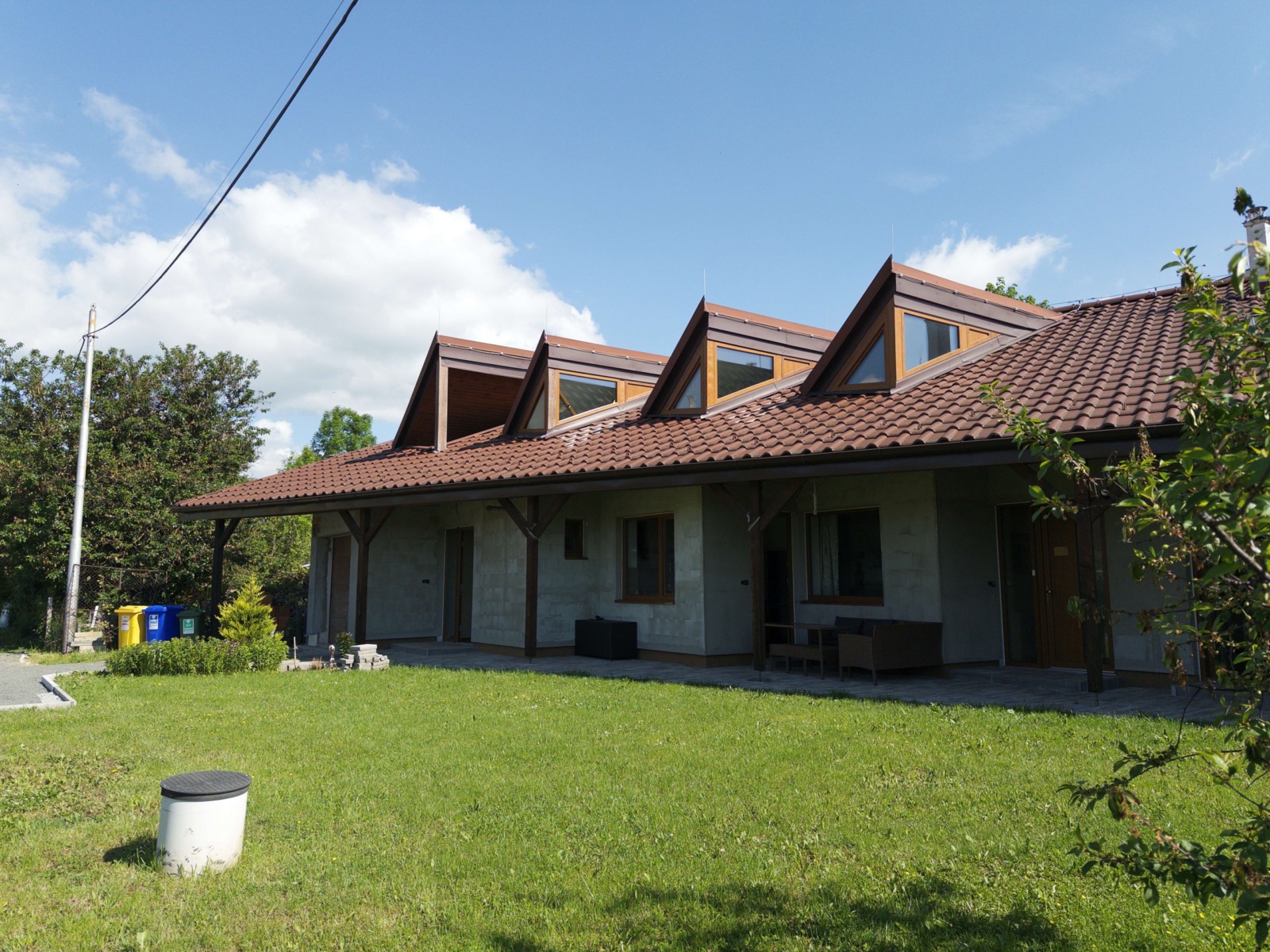 ***REZERVOVANÉ*** Priestranný dvojgeneračný Rodinný dom v srdci Veľkého Šariša.